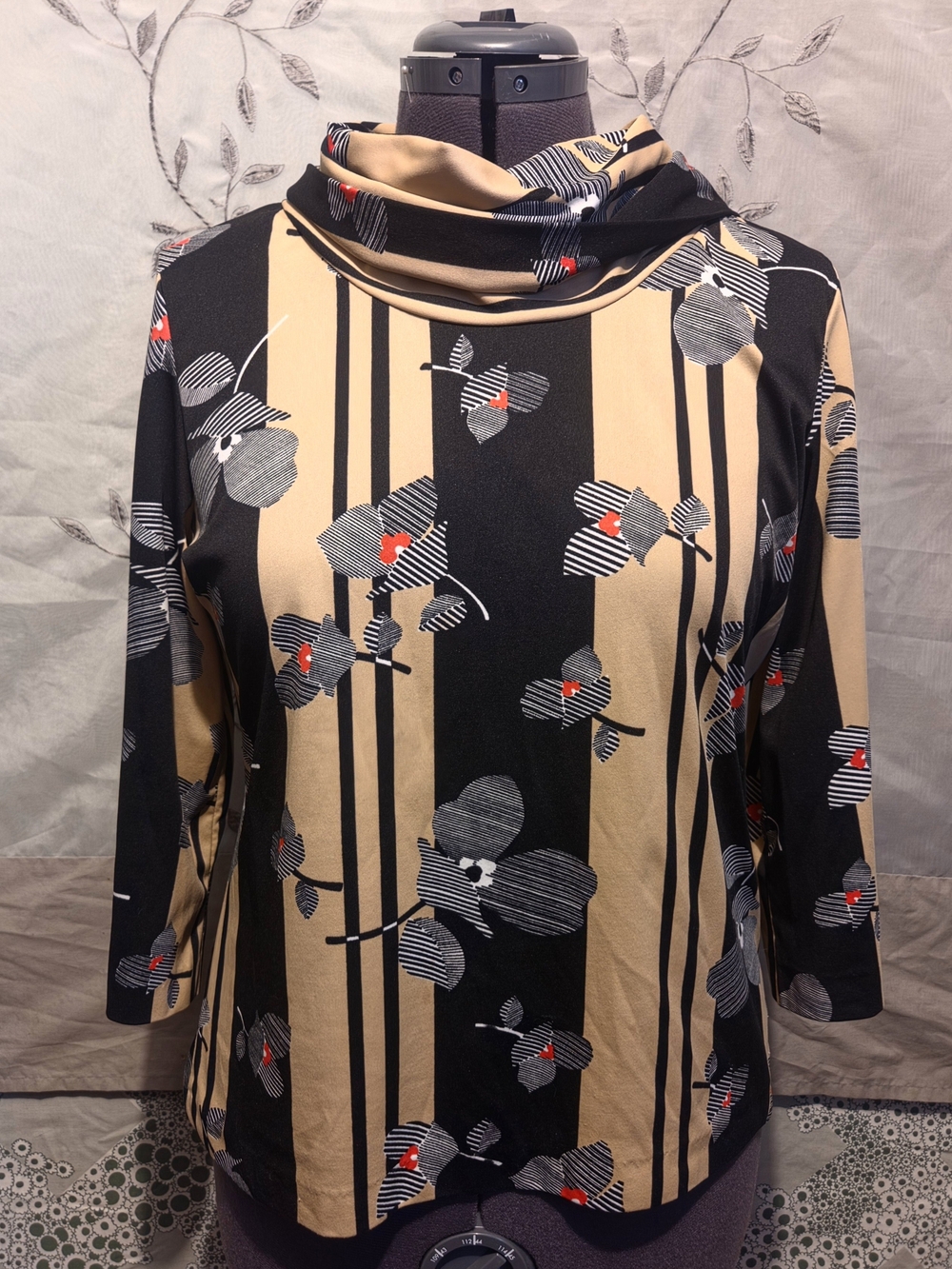 Unique Vintage Women's Black & Tan Floral Cowl Neck Blouse